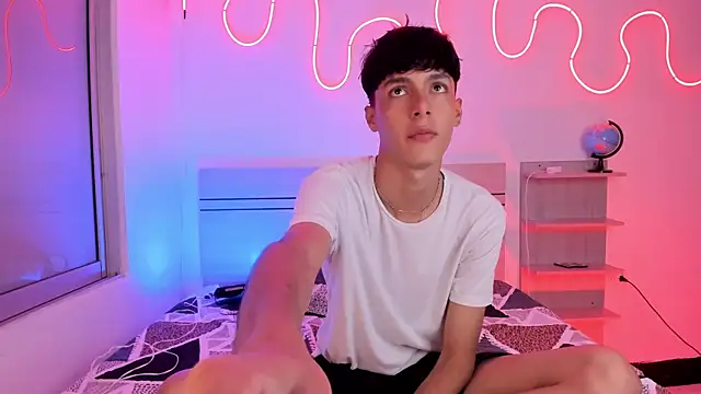 luccas ferreira online show from 10/25/25, 07:08