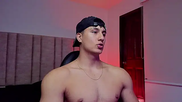 Snapshot of CHRIS_MORGAN1 chatting on 10/30/25, 02:13 CHRIS MORGAN1 online show from 10/30/25, 02:13