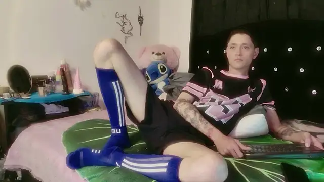 Tyler cat online show from 02/05/26, 12:43