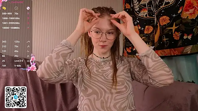 lyra thenymph online show from 03/26/26, 12:17