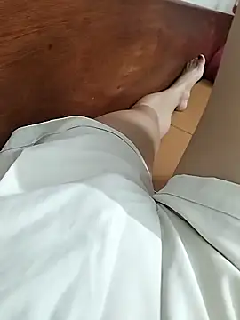 Lili 2love online show from 11/10/25, 01:54