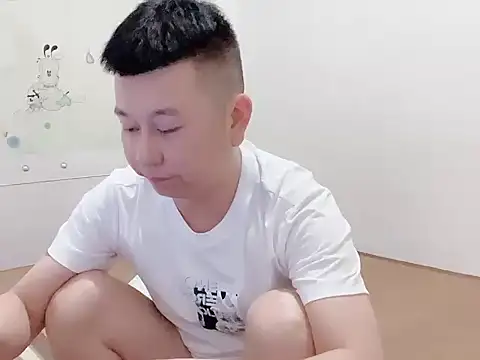 Snapshot of dachui_168 chatting on 10/28/25, 01:47 dachui 168 online show from 10/28/25, 01:47