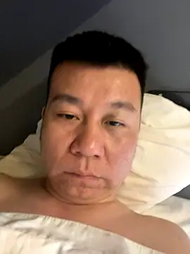 Snapshot of dachui_168 chatting on 12/19/25, 02:13 dachui 168 online show from 12/19/25, 02:13