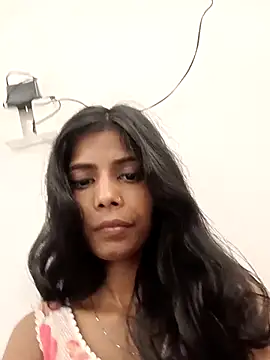 zoya your online show from 10/07/25, 04:20