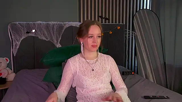 KathyStewart online show from 11/03/25, 06:14