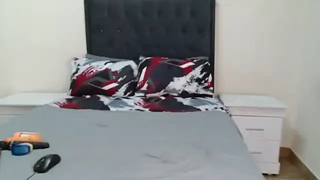 Sex bomb30 online show from 11/23/25, 12:38