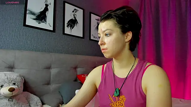 Sara Frayer online show from 01/19/26, 01:09