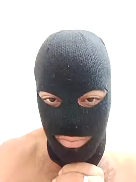 LATINOBOY  online show from 10/11/25, 07:18