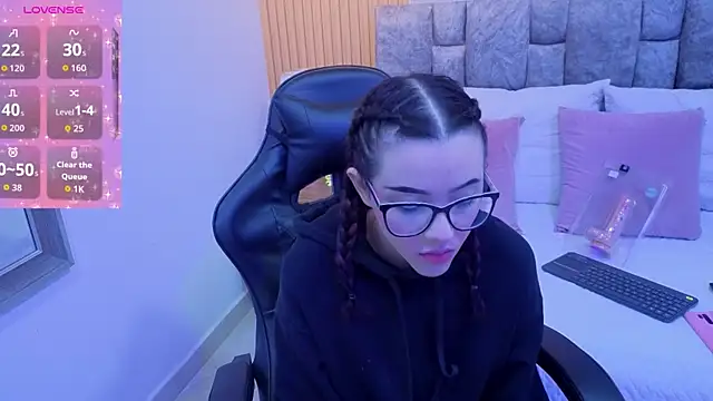 angel  kiss online show from 01/17/26, 11:37