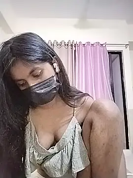 Snapshot of hottywife-03 chatting on 06/20/26, 04:21 hottywife-03 online show from 06/20/26, 04:21