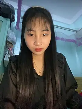 banlinh004 online show from 11/23/25, 09:20