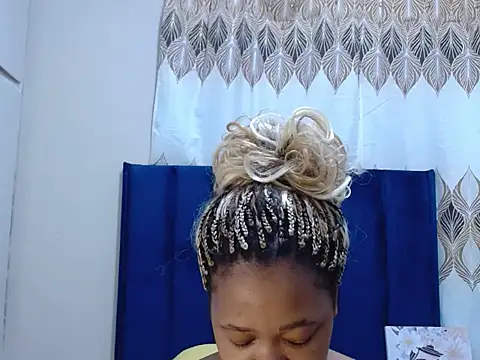 SweetJuicyPussy97 online show from 07/06/26, 07:16