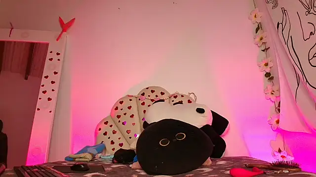 kisha colins online show from 02/10/26, 01:15