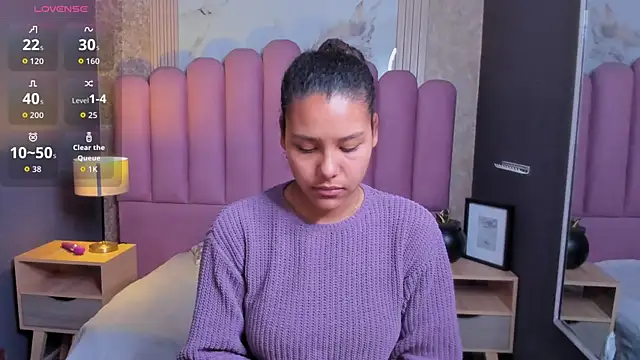 AriaVega online show from 12/16/25, 12:54