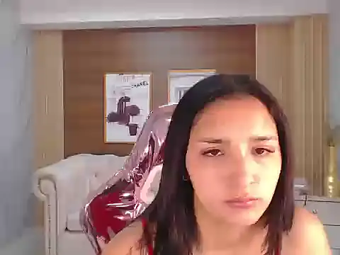 claudina s online show from 10/16/25, 01:12