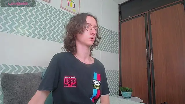 White King4 online show from 10/07/25, 01:08