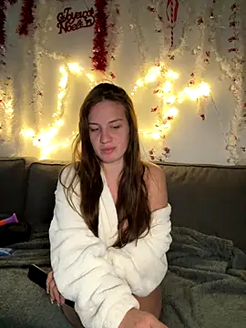 bebecita x online show from 12/15/25, 10:30