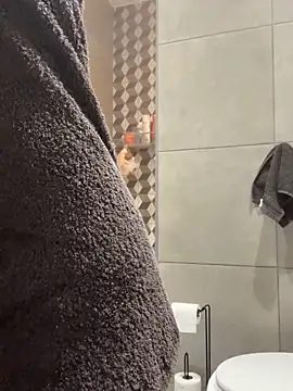 bebecita x online show from 12/19/25, 08:38