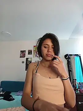 caramel doll   online show from 11/02/25, 05:48