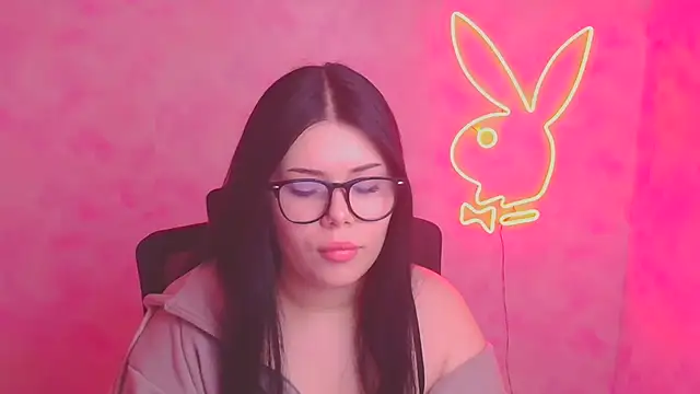 Mona Esty online show from 11/12/25, 12:38