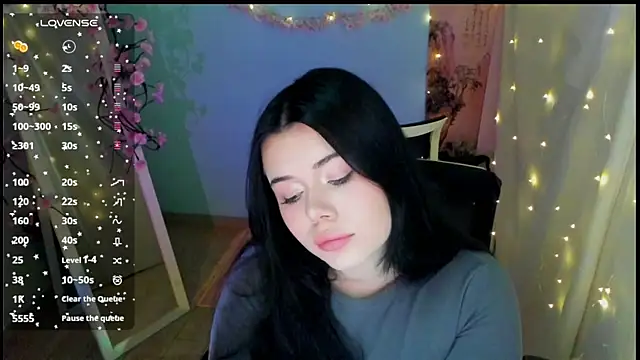 Mona Esty online show from 06/17/26, 06:16