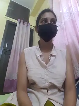 Snapshot of teen_girl_07 chatting on 10/25/25, 04:20 teen girl 07 online show from 10/25/25, 04:20