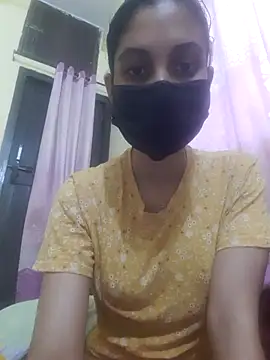 Snapshot of teen_girl_07 chatting on 10/28/25, 03:43 teen girl 07 online show from 10/28/25, 03:43