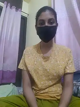 Snapshot of teen_girl_07 chatting on 10/30/25, 02:02 teen girl 07 online show from 10/30/25, 02:02