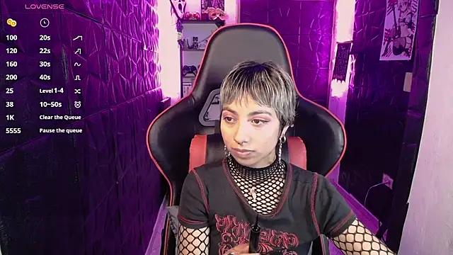 lunarichy22 online show from 03/04/26, 07:53