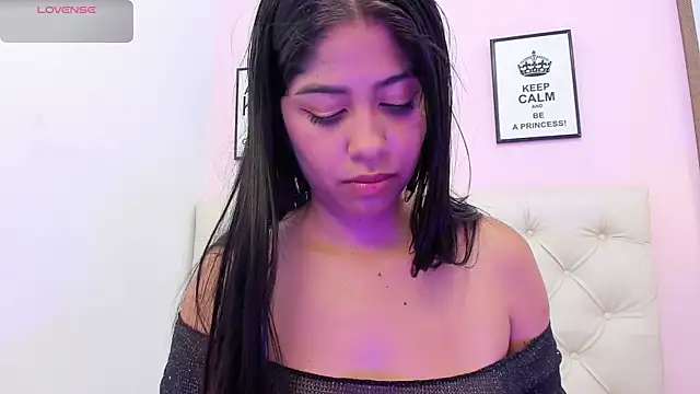 MiaStevenss online show from 10/22/25, 12:38