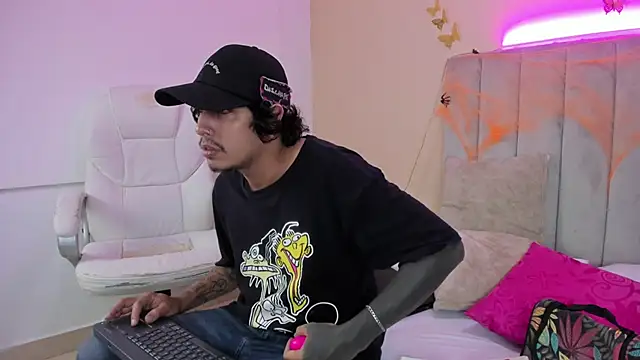 Kaoz 23  online show from 10/08/25, 12:52