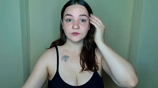 OliviaMontgommery online show from 07/05/26, 02:29