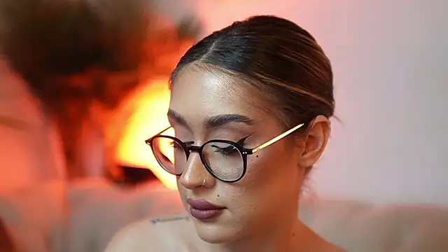 AileenKiss online show from 04/21/26, 01:42