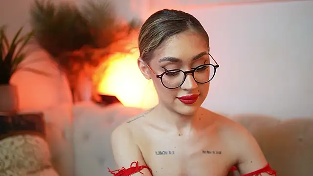 AileenKiss online show from 05/12/26, 07:55