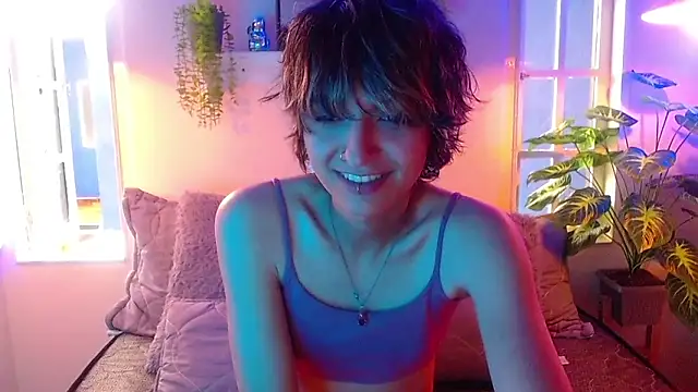 noellee   online show from 10/07/25, 01:41