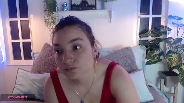 Snapshot of Viollet_C chatting on 10/11/25, 01:16 Viollet C online show from 10/11/25, 01:16