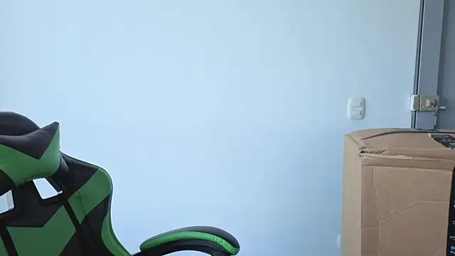 Qadeshoficial online show from 10/15/25, 09:37