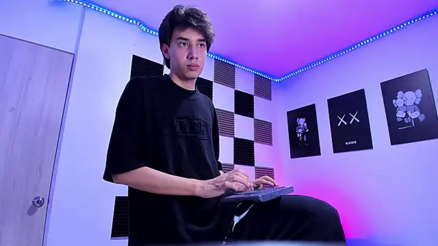 jeycobb online show from 03/31/26, 03:41