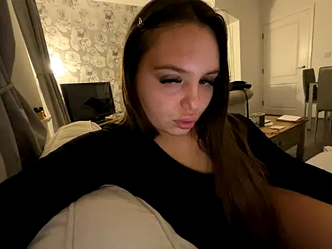 EllaStarrxxx online show from 12/02/25, 01:22