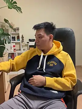 latava online show from 10/27/25, 06:01