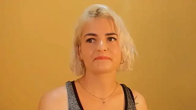 lili latina47 online show from 03/04/26, 11:11