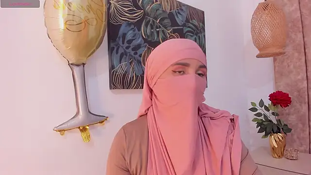  alishaa c online show from 10/27/25, 08:02