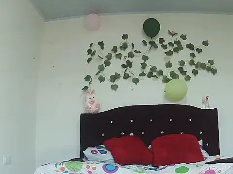venus kiss online show from 10/06/25, 01:41