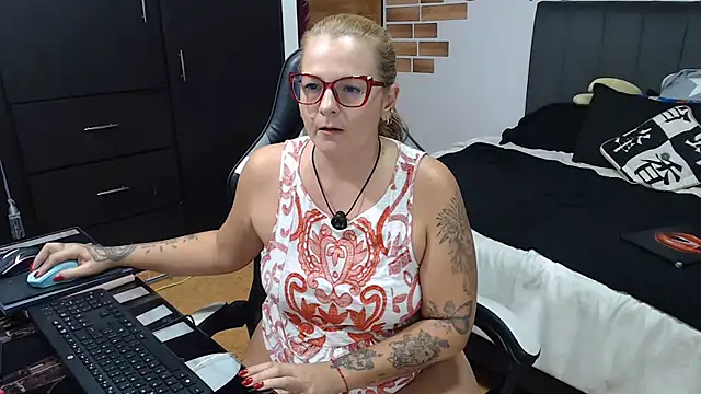 perlagoloza05 online show from 07/07/26, 03:20