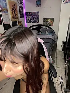 Snapshot of Freyaa_sama chatting on 10/10/25, 12:20 Freyaa sama online show from 10/10/25, 12:20