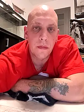 Snapshot of Kobradera1984 chatting on 11/18/25, 11:15 Kobradera1984 online show from 11/18/25, 11:15