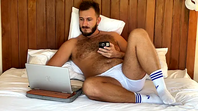 Snapshot of mrmaxiy chatting on 05/27/26, 08:11 mrmaxiy online show from 05/27/26, 08:11