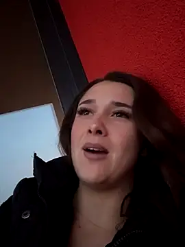 MayaVonDe online show from 11/10/25, 03:22