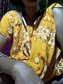 Hotty-romi3 online show from 10/09/25, 04:38