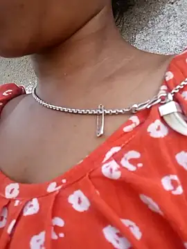 Hotty-romi3 online show from 10/20/25, 02:56